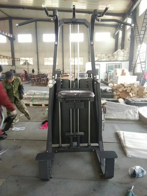 Özel Logo Vücut Spor Salonu Üst Ekstremite Makinesi 1300 * 890 * 1620mm