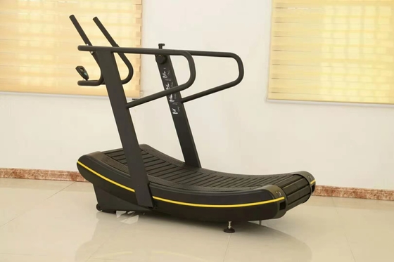 3mm Tüp Ticari Kavisli Koşu Bandı Spor Ekipmanları Koşu Alanı 1500 * 440mm