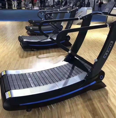 3mm Tüp Ticari Kavisli Koşu Bandı Spor Ekipmanları Koşu Alanı 1500 * 440mm