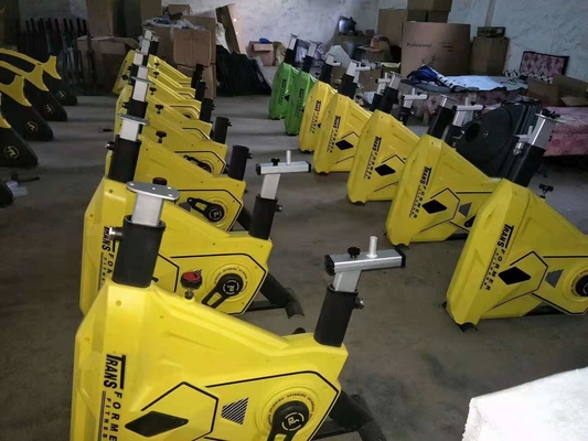 Manyetik Bicicleta Orbitrack Hava İplik Bisikleti Statik Bisiklete binme Makinesi OEM ODM